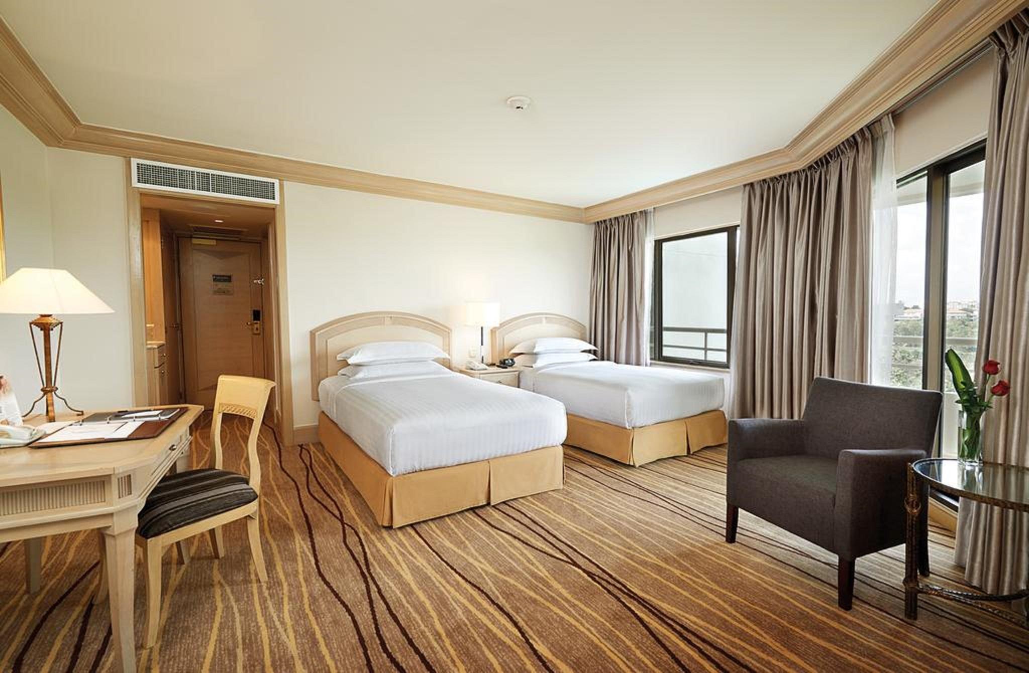 Dorsett Grand Subang 5*