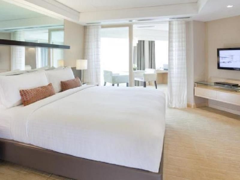 Dorsett Grand Subang 5*