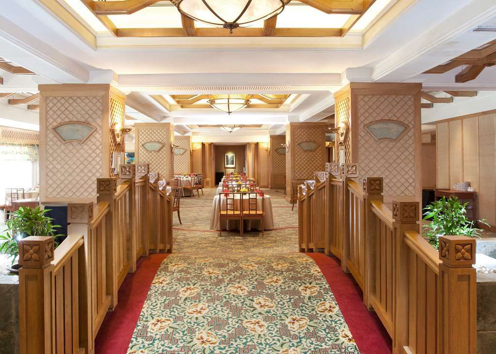 Dorsett Grand Subang